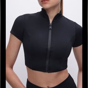 Fashion nova crop top